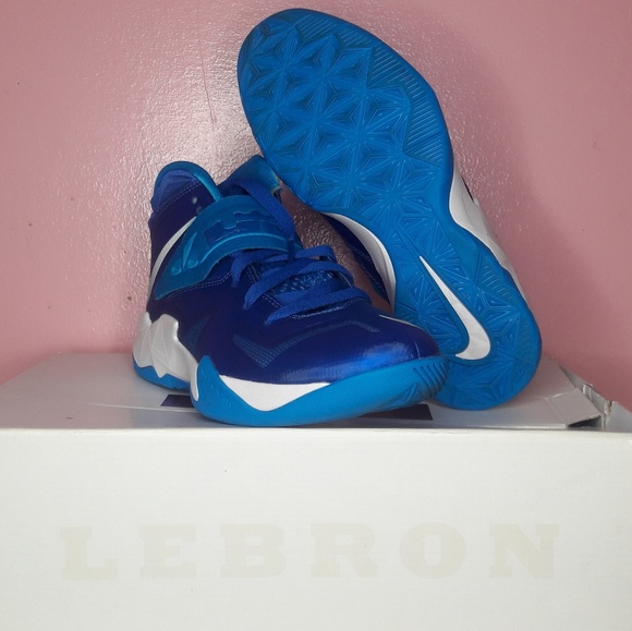 lebron soldier 7 blue